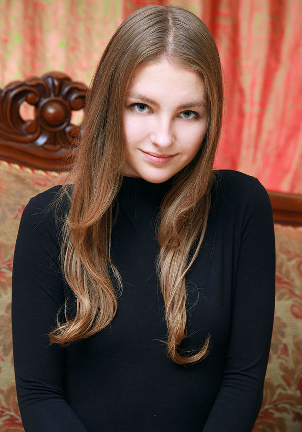 Алиса, 22